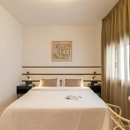 Robson - Smart Hotel 2*
